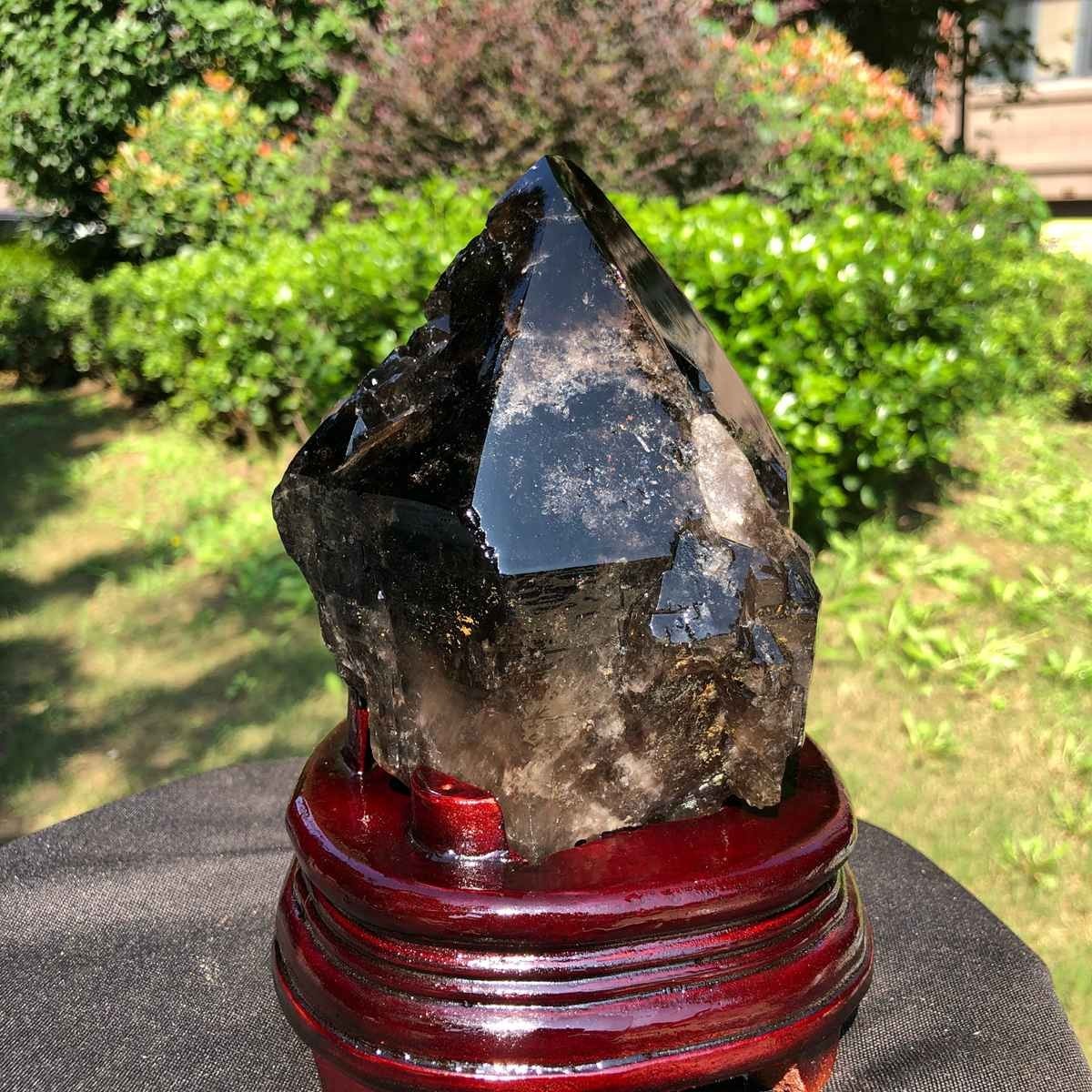 2030g Natural tea crystal specimen + pedestal MH2304