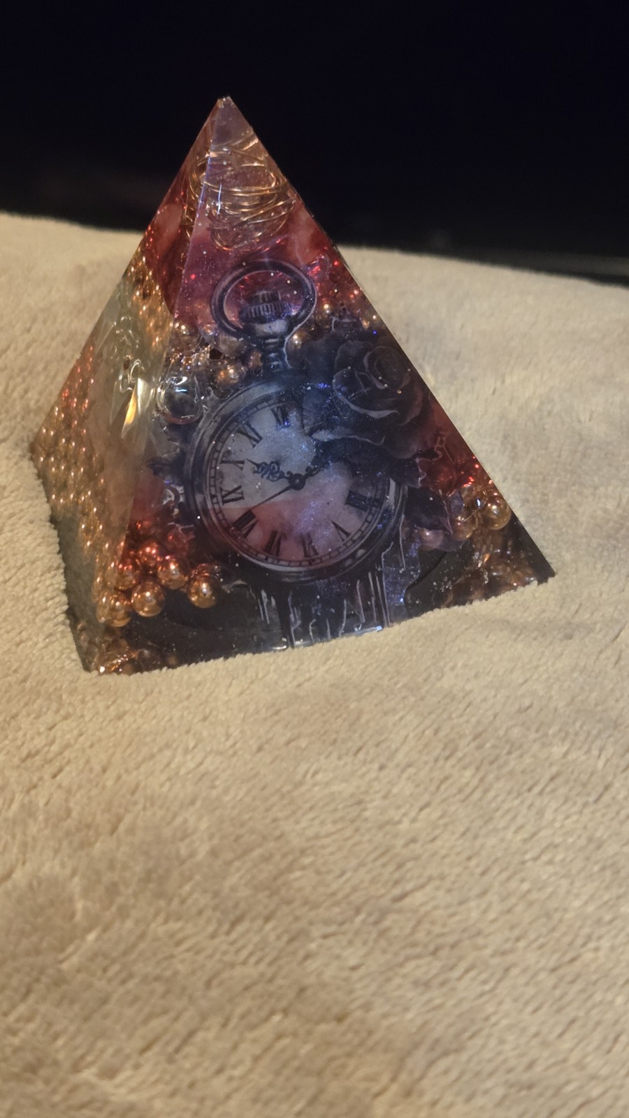 Dark Feminine Rose Quartz Orgonite Pyramid – 2.25″ Steampunk Gothic Decor