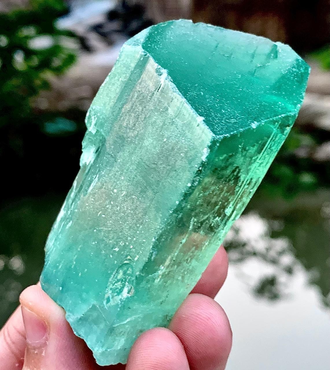 455 Carat kunzite Crystal Specimen From Afghanistan