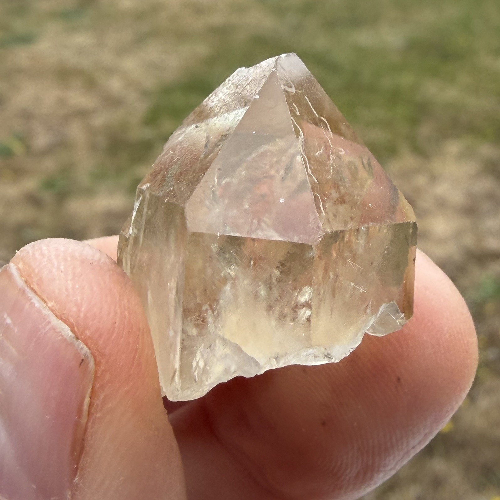 Natural Citrine Point 14.25 grams Approx ex Congo read Desc
