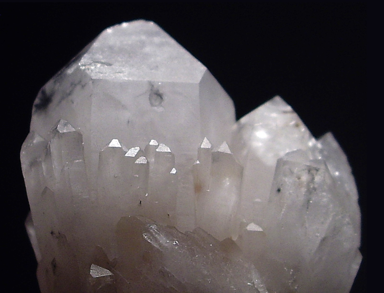 Nice Hollandite Star Quartz from Madagascar 29g