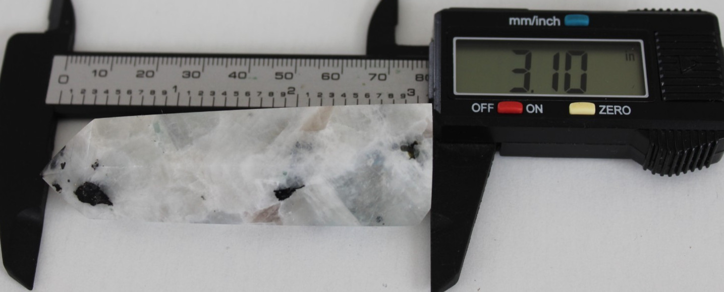 RAINBOW MOONSTONE POINT 3.10 INCHES TALL/ 75.9 GRAMS