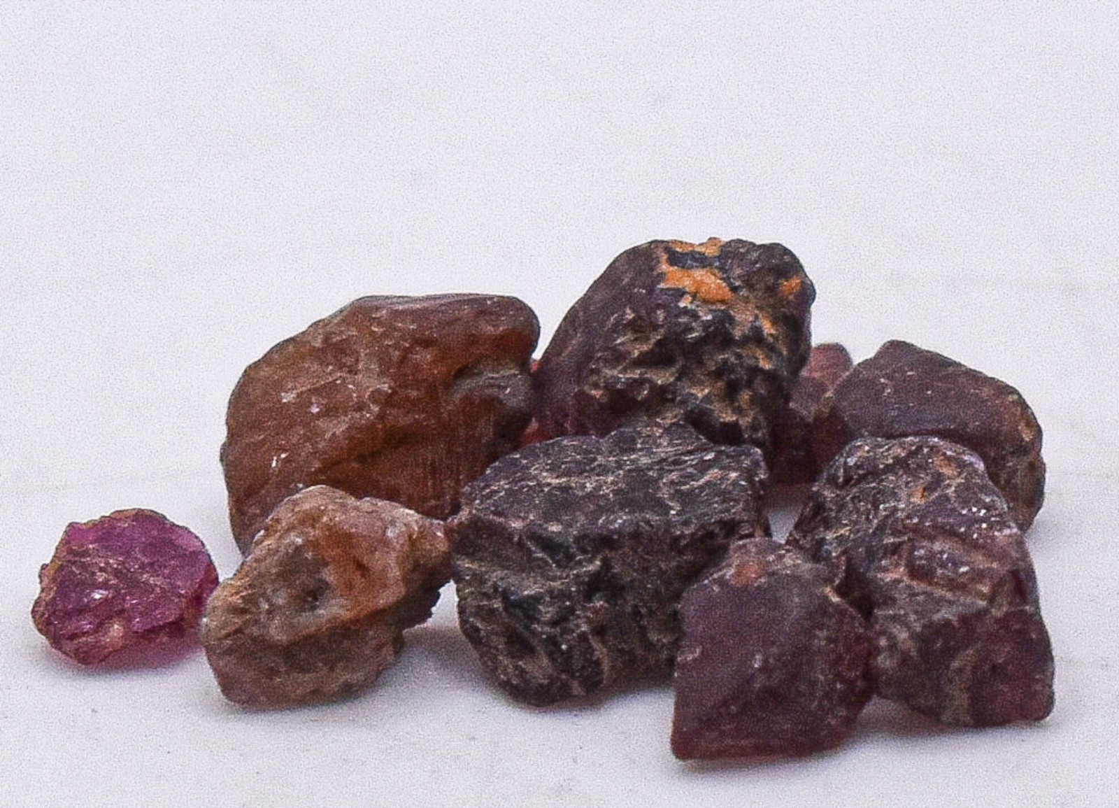 8.5ct 10pcs Red Orange Purple Ruby Sapphire Corundum Rough Mineral Stones Africa