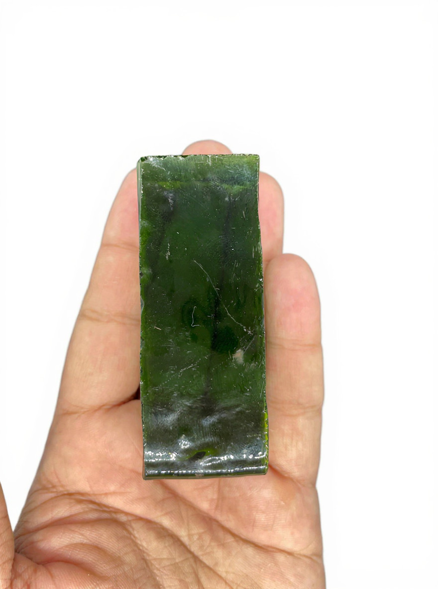 Lab-Grown Synthetic Emerald Nano Crystal 410-510CT– Light Green Rough Gemstone