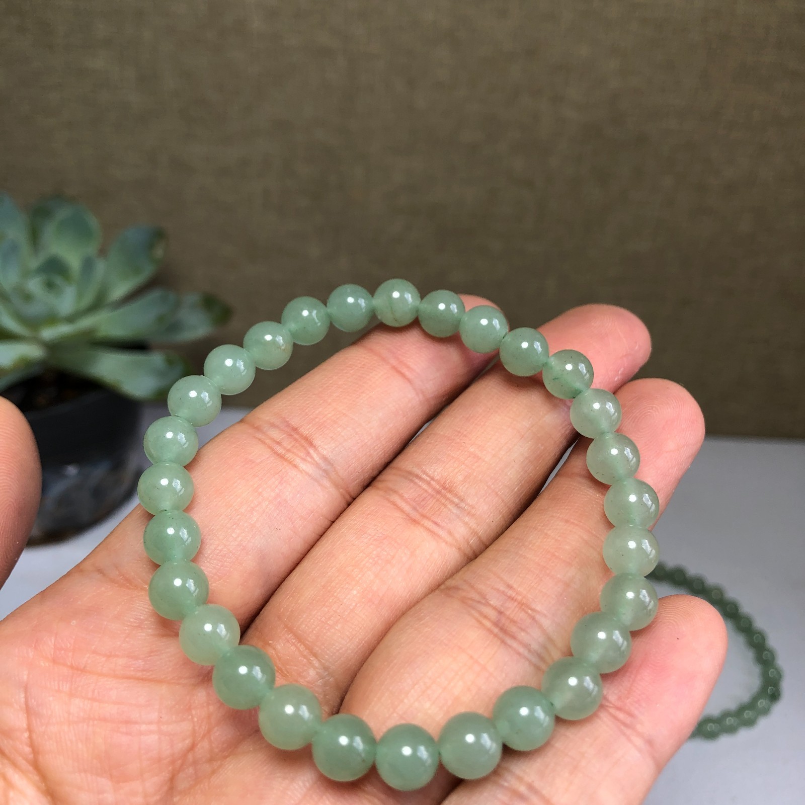 5Pcs Wholesal Natural AVENTURINE Agate Stone bracelets Crystal ball sphere 6mm