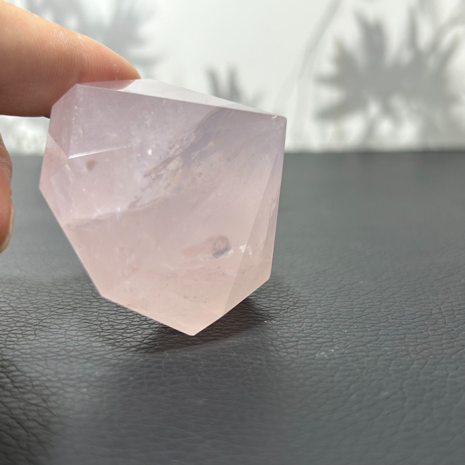 95g Nature Rose Quartz Diamond Shape Carving Rose Quartz Sculpture G7795