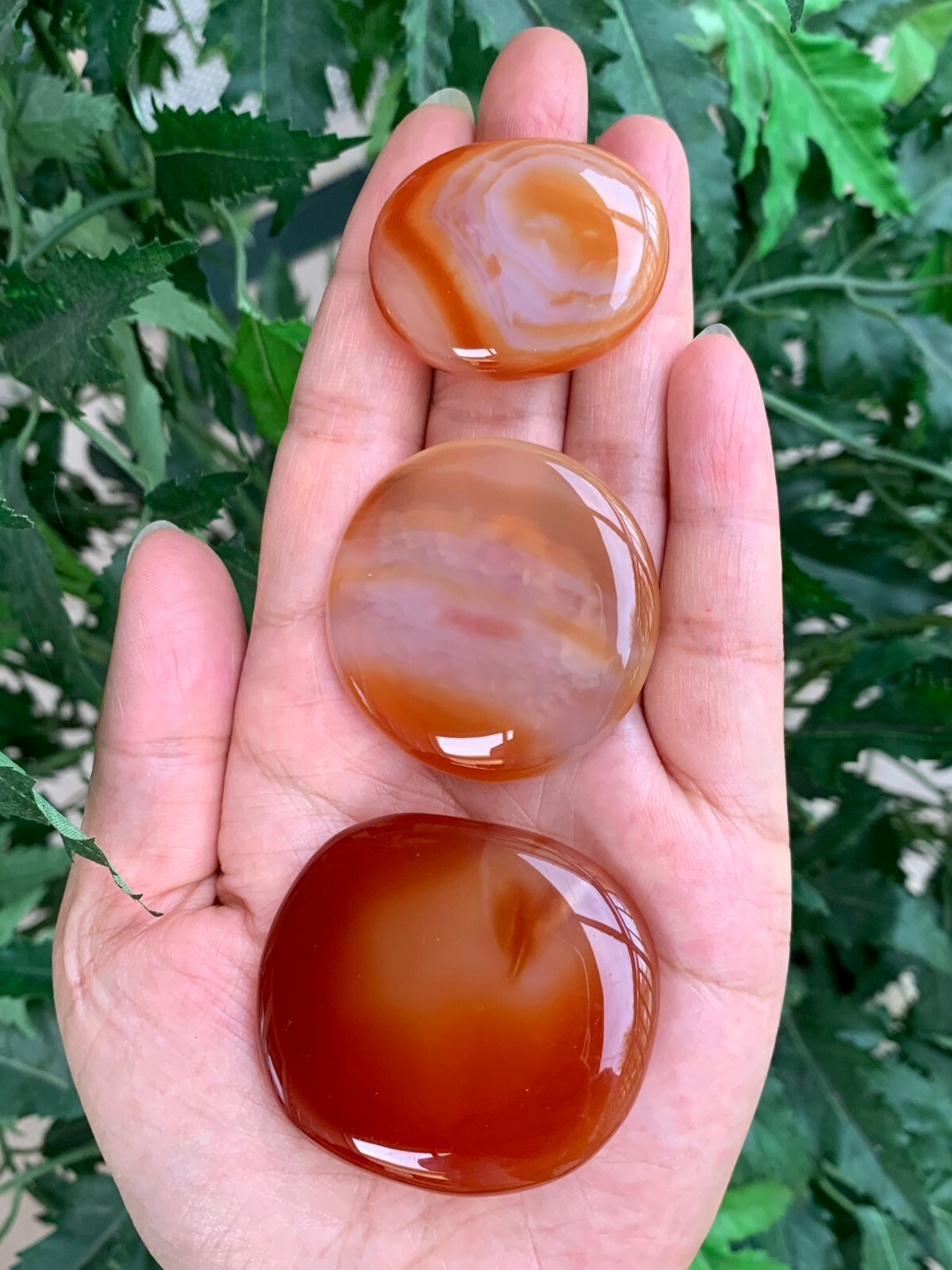Carnelian Smooth Stone, 1.5″-2″ Polished Carnelian Palm Stone, 0.5 lb to 4.4 lb