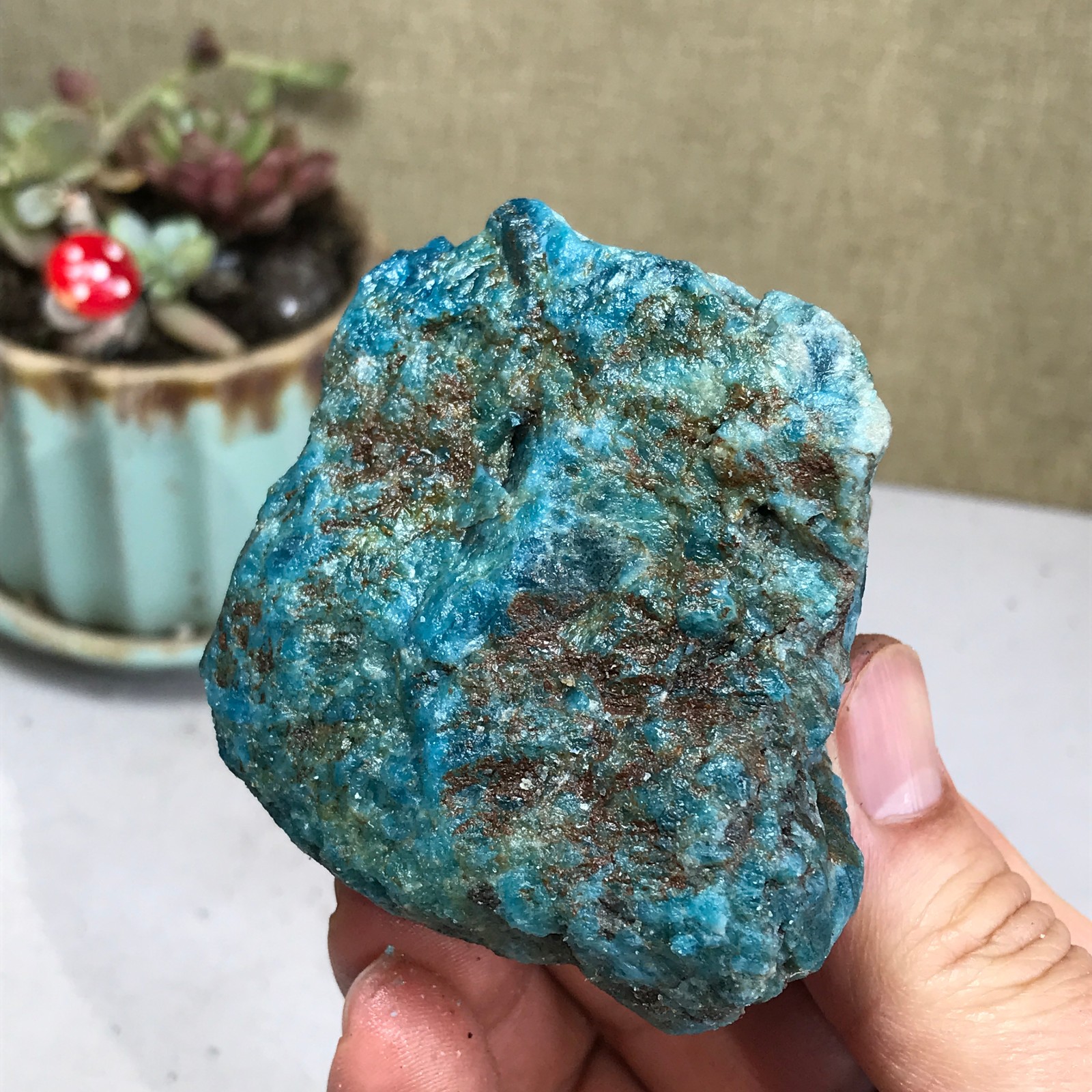 57-49-50mm Top Natural apatite Crystal uncut gemstone Mineral Specimen A4189