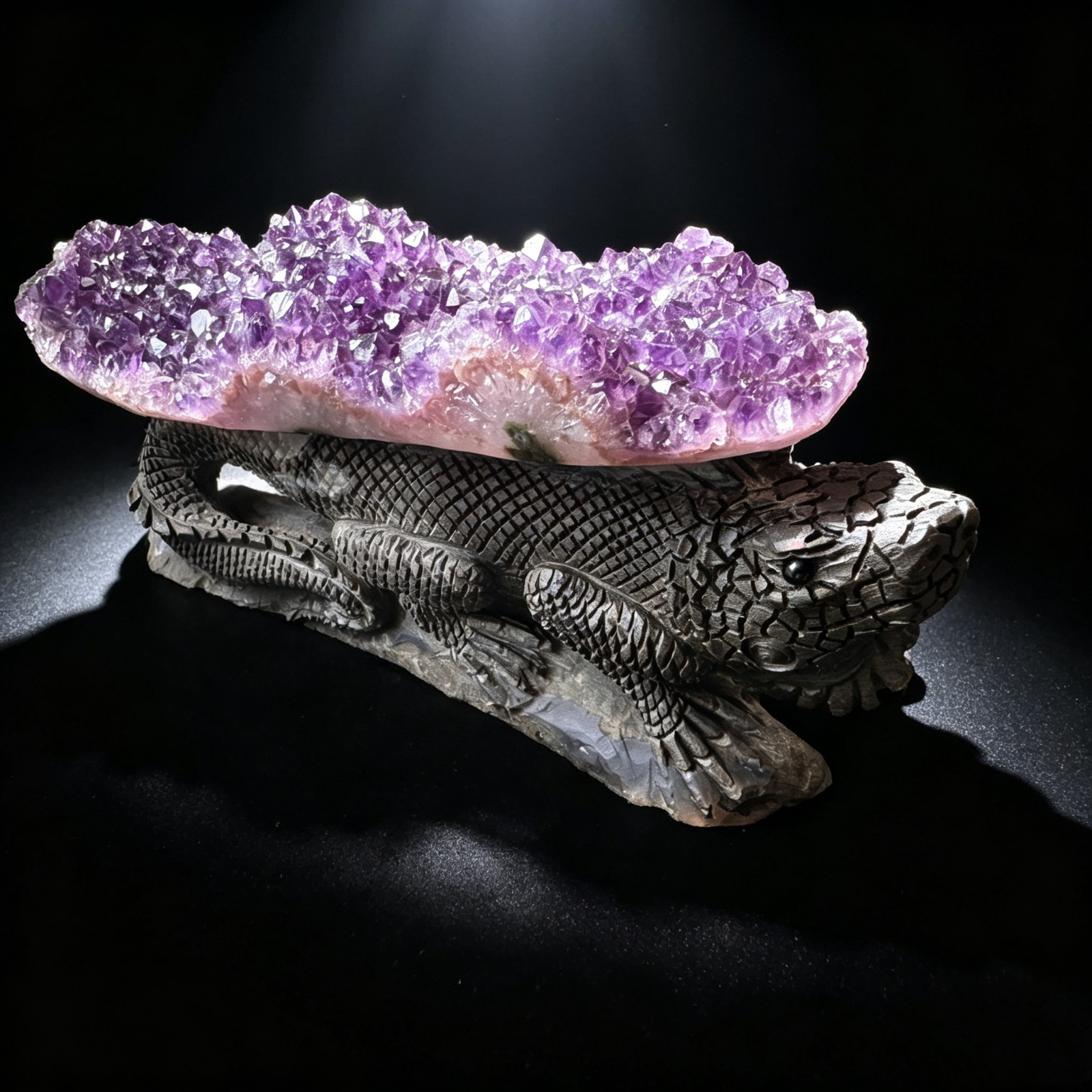 Hand Carved Amethyst Cluster Lizard Figurine Natural Crystal Reptile Sculpture 7