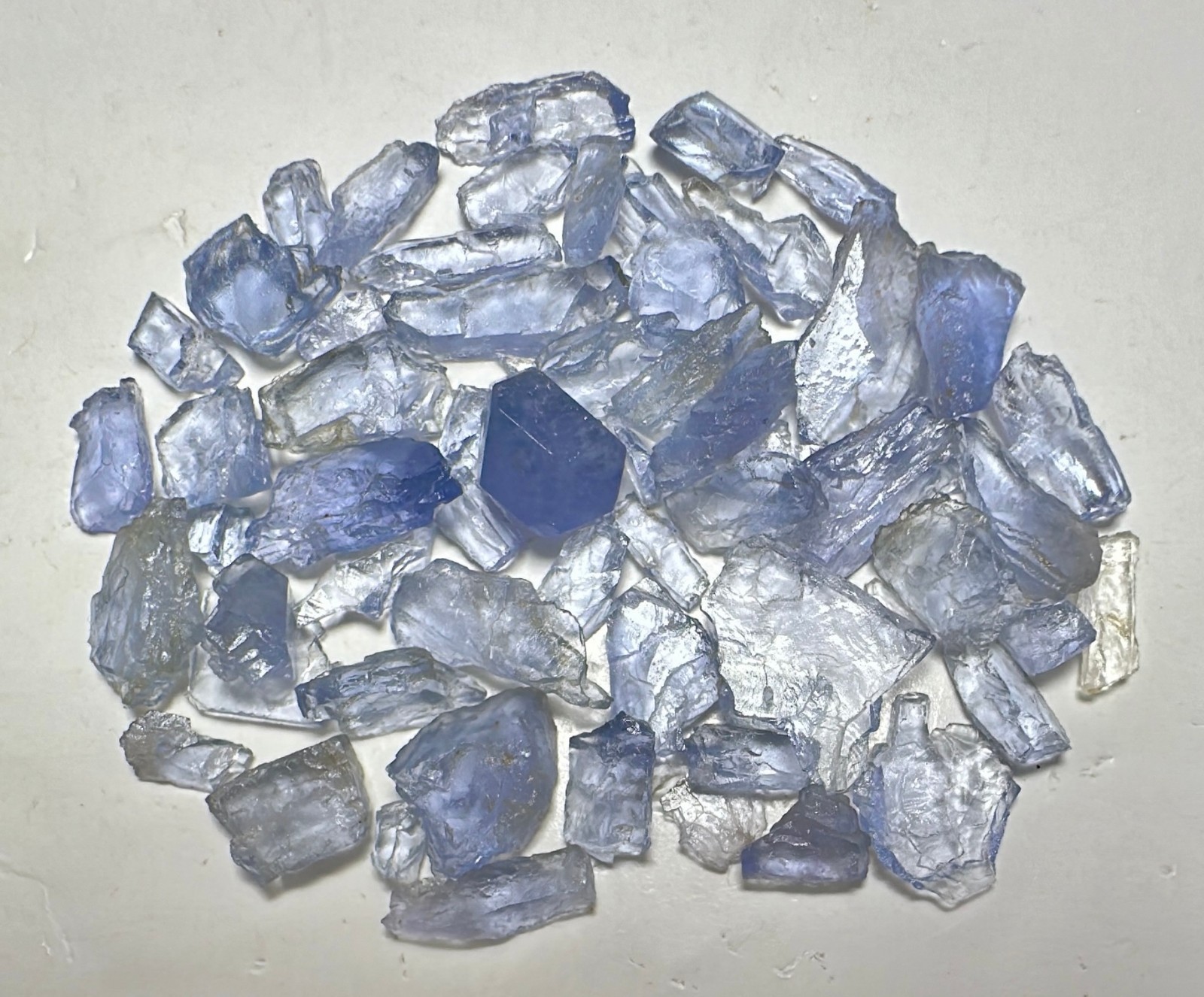 54 Ct Eye Clean Fluorescent Phosphorescent Tenebrescent Hackmanite Crystals @AFG