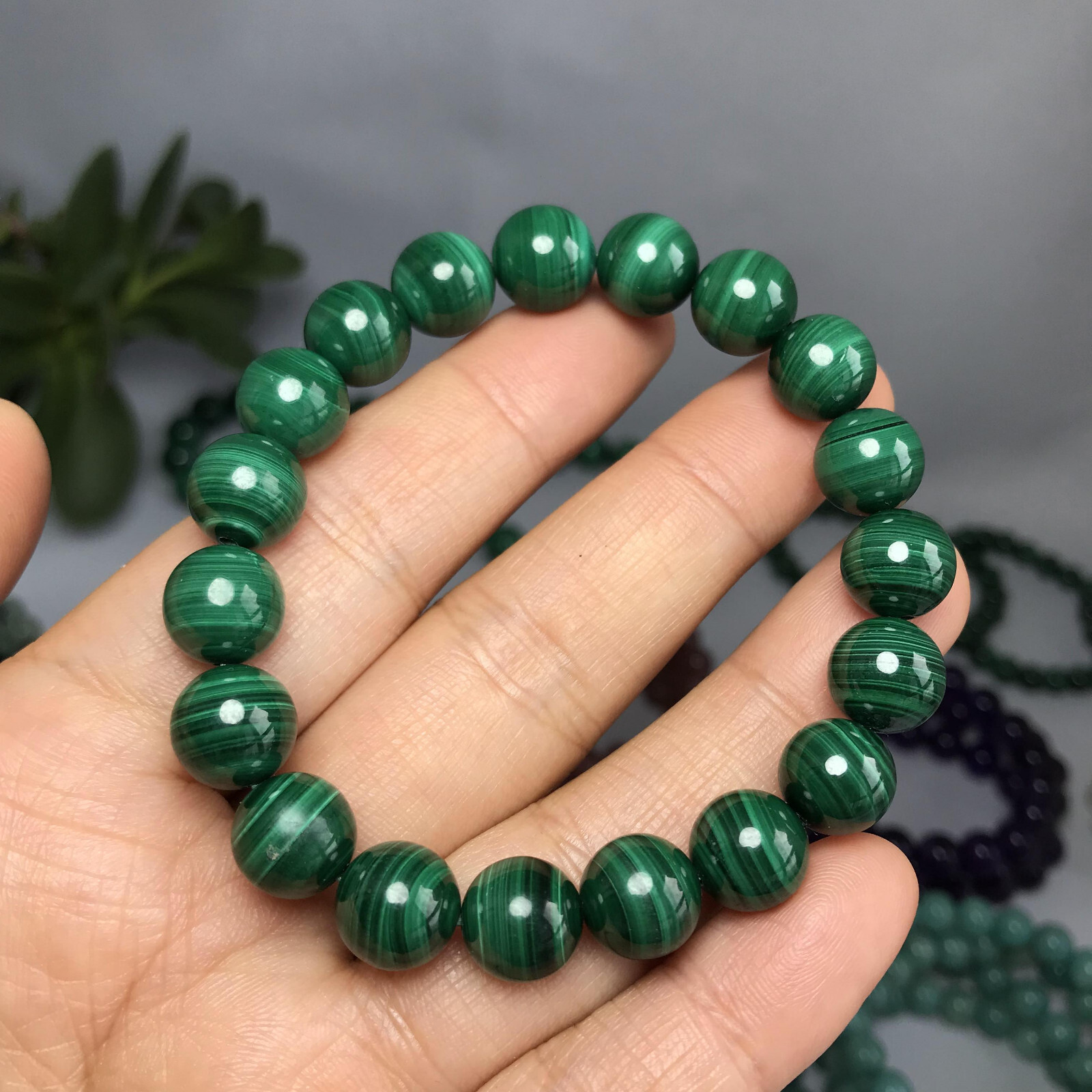 Natural malachite Polish stone bracelets Crystal ball sphere Specimen 10mm 40g