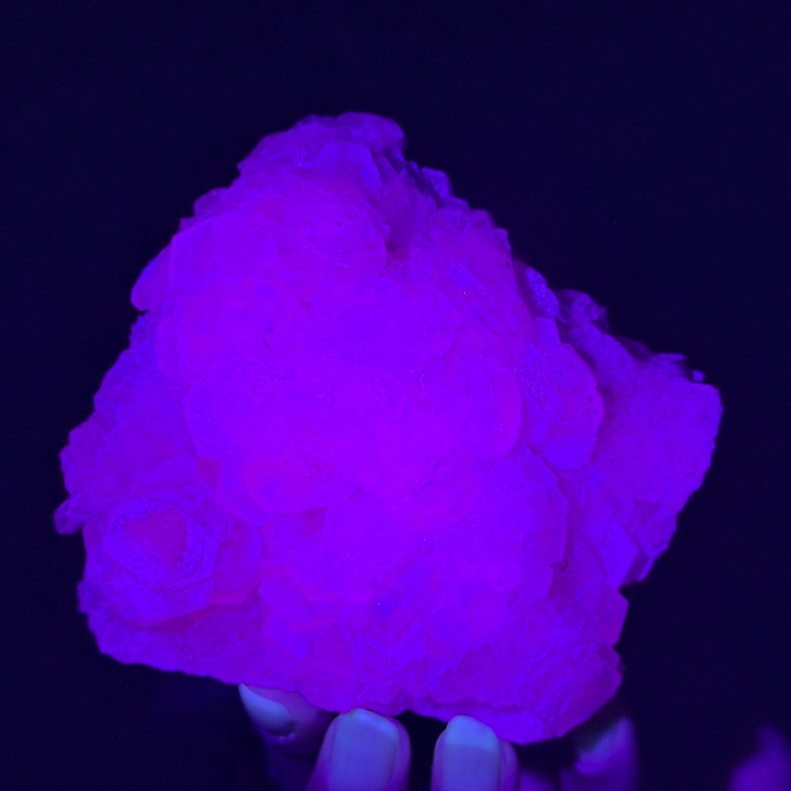 493G Natural String of Copper Coins Calcite/Fluorescent Glow Under UV Light