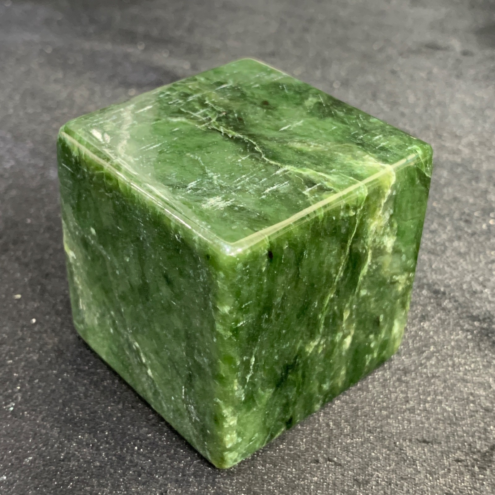 Top Quality Nephrite Jade Cube – 360g Hand-Polished Natural Healing Stone