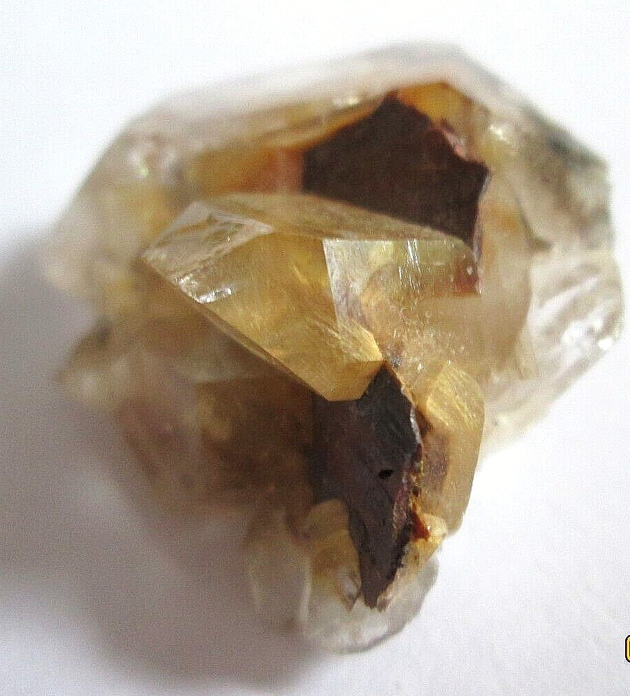 Brookite in Quartz – Rare – Small Cluster – 14.45g 3.3 x 2.5 x 2.4 cm