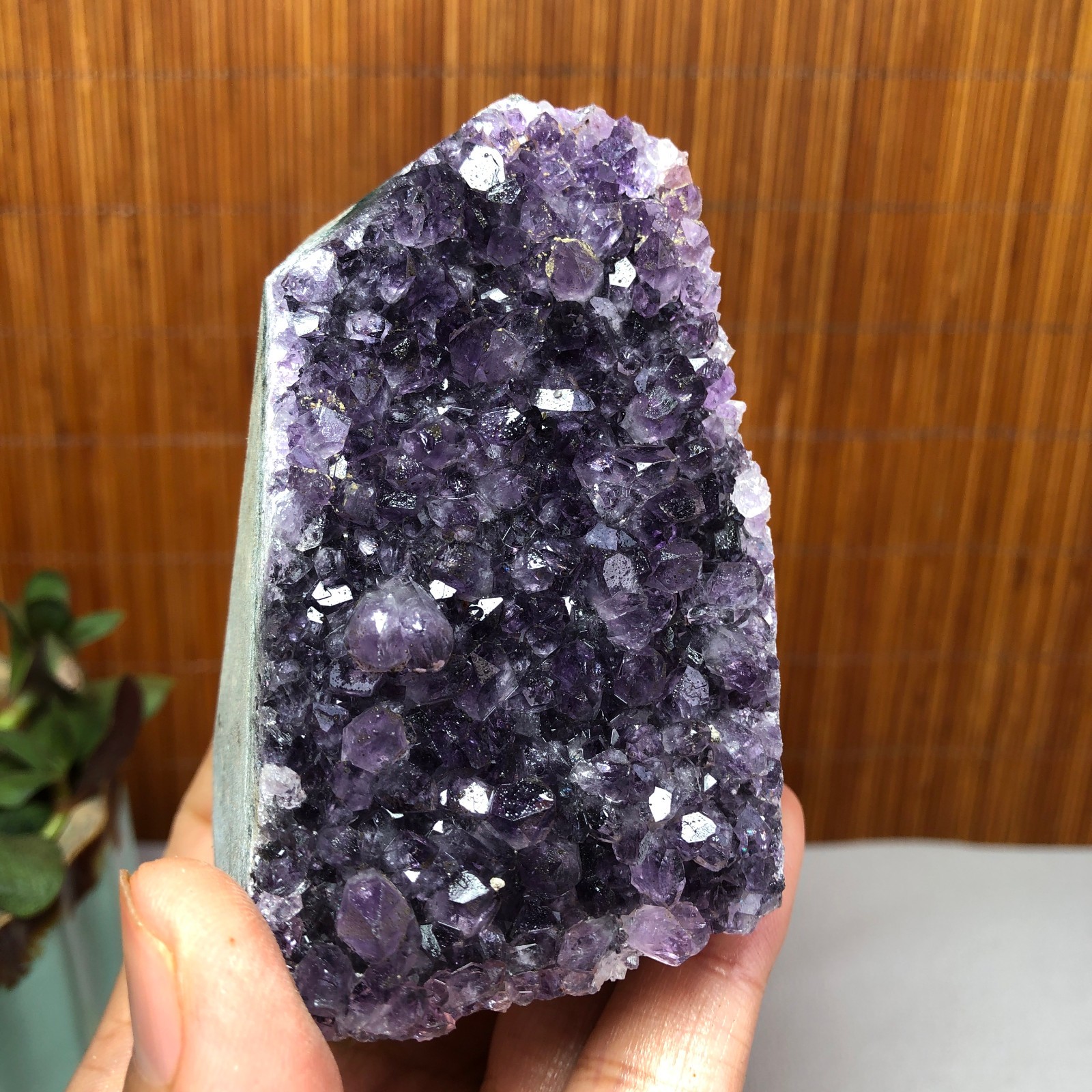 70mm NATURAL amethyst point purple Crystal Cluster Mineral Specimen 207g A9976