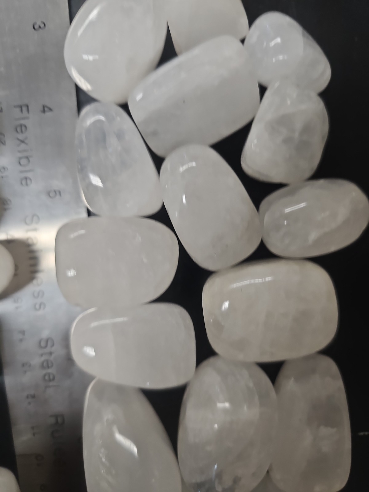Bulk 2 Pound Lot Tumbled Snow White Quartz – Large 1″ to 1-1/4″ Healing Stones