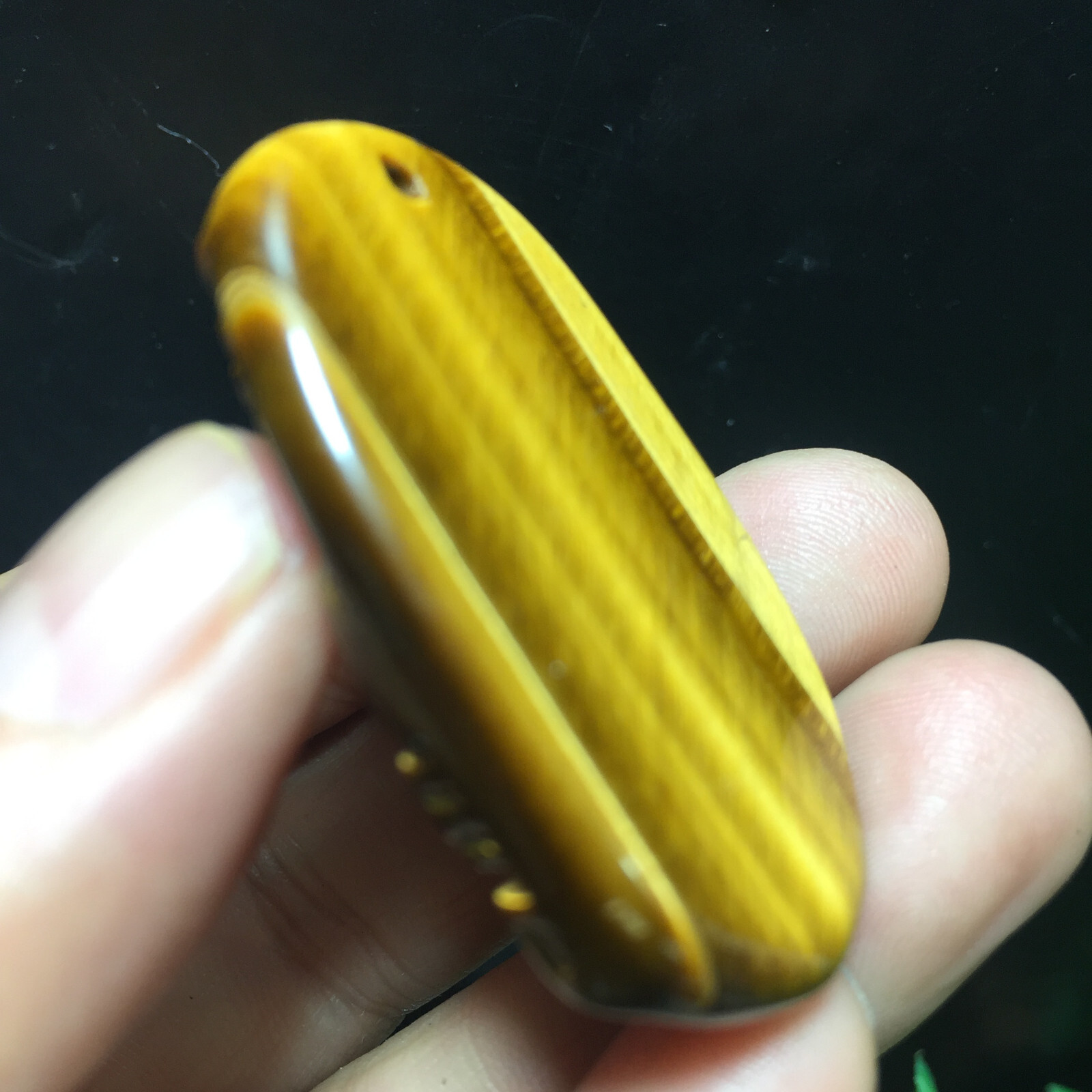 1pc Natural Yellow Tiger Eye Crystal Hand Carved Chinese Dragon pendant