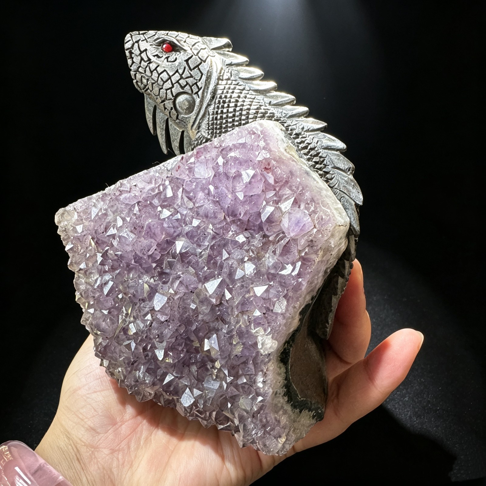Hand Carved Amethyst Cluster Lizard Figurine Natural Crystal Reptile Sculpture