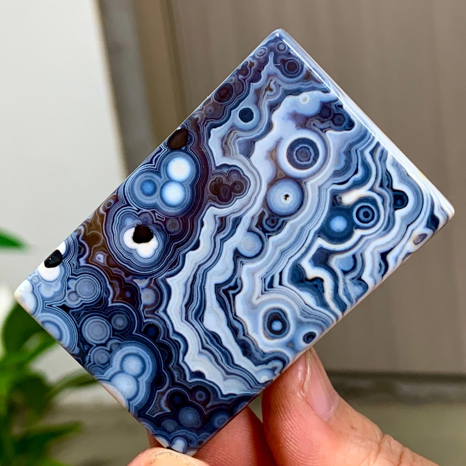 56g Natural Gobi Thousand Eyed Agate tumble palmstone Shape Reiki Chakra Healing