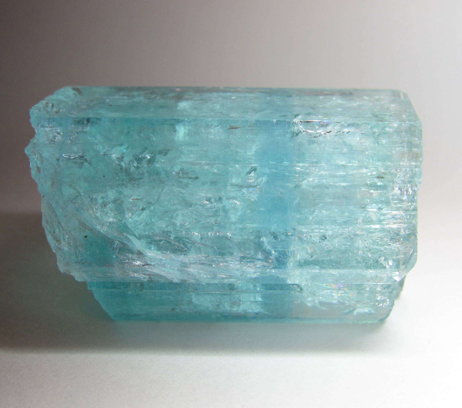 MESMERIZING IRIDESCENT AQUA BAND AQUAMARINE BERYL CRYSTAL!!! NIGERIA NEW FIND
