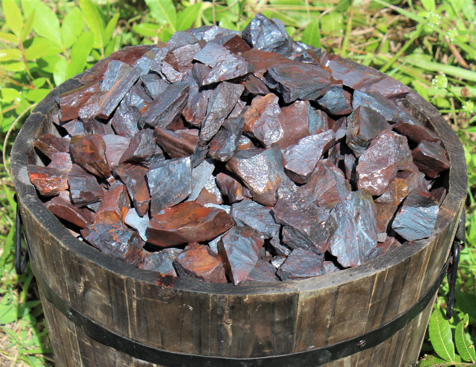 Bulk 1/2 lb Lot of Natural Rough Hematite (Raw Rocks Cabbing Crystals, 8 oz)