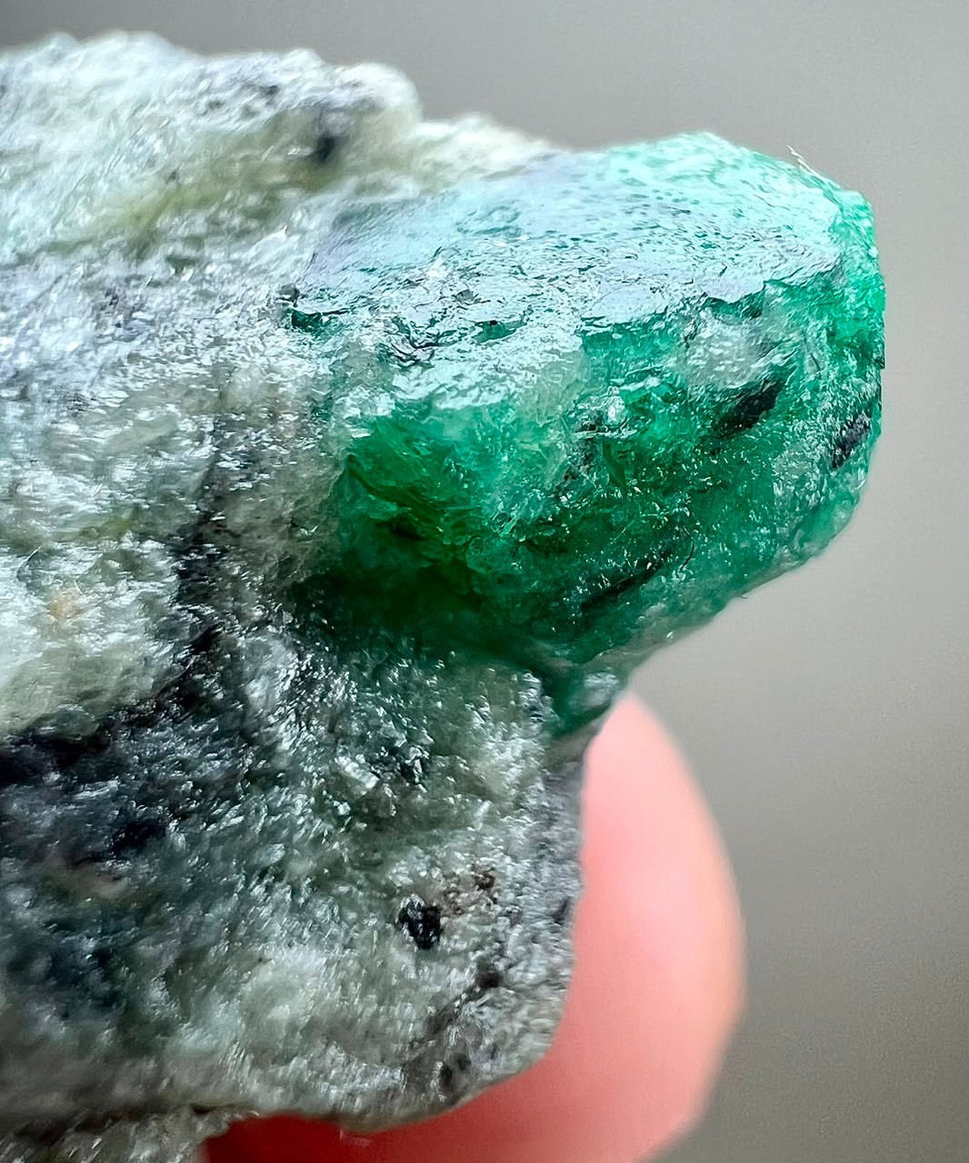 73 CT, Natural Top Green Emerald Crystal on Matrix From Swat Pakistan