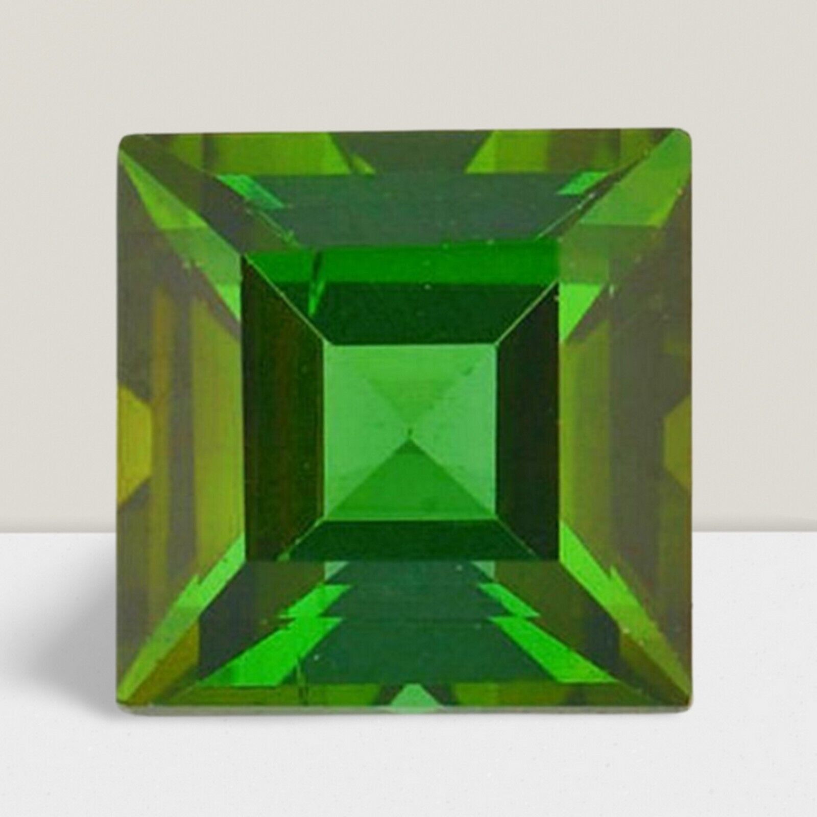 Green Tourmaline Square Cut Gemstone 5 Cts – 12 mm Flawless Loose Gem