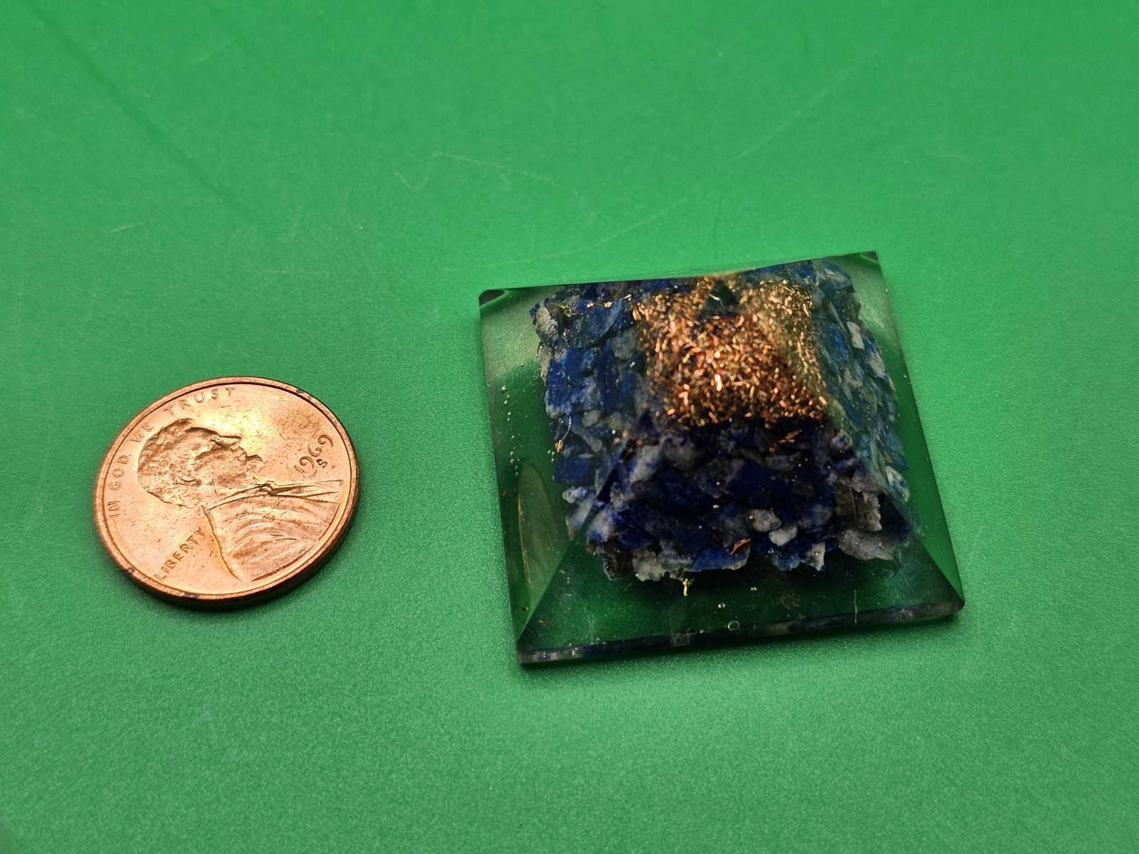 SMALL/MEDIUM 7 CHAKRA COMPLETE ORGONE GEMSTONE PYRAMID SET