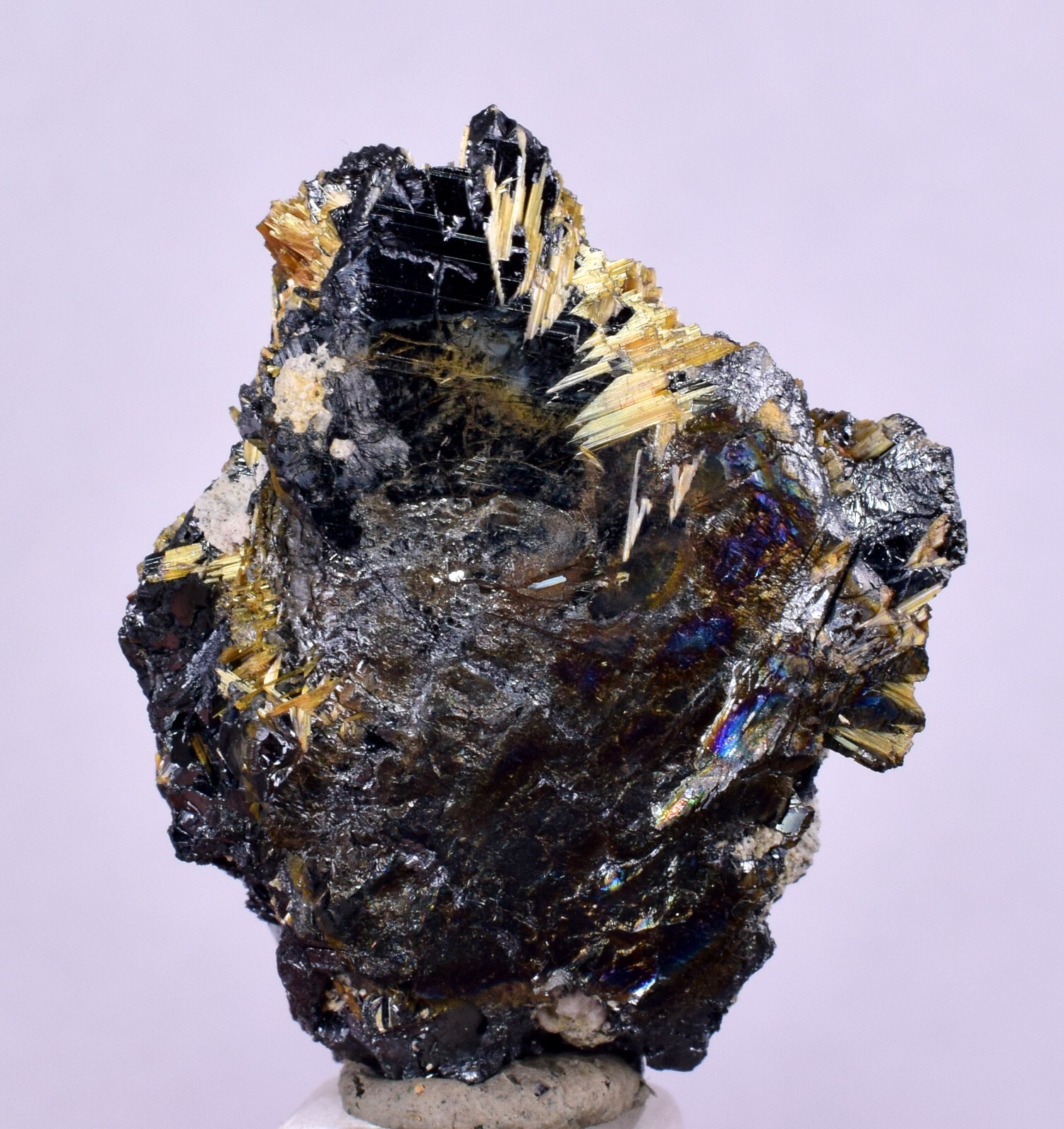 3.1cms GOLDEN RUTILE HEMATITE SPRAY NEEDLES CRYSTALS TITANIUM BAHIA BRAZIL XB16