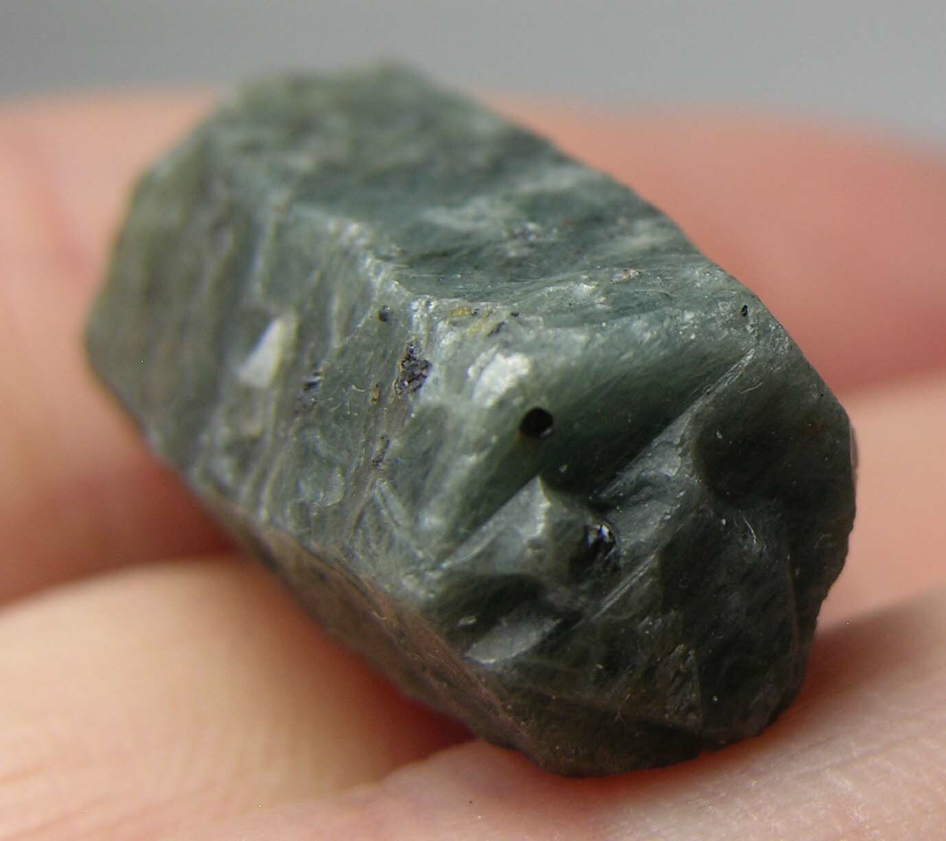 #19 Madagascar 45.00ct Natural Blue Corundum Sapphire Crystal Specimen 9g 23mm