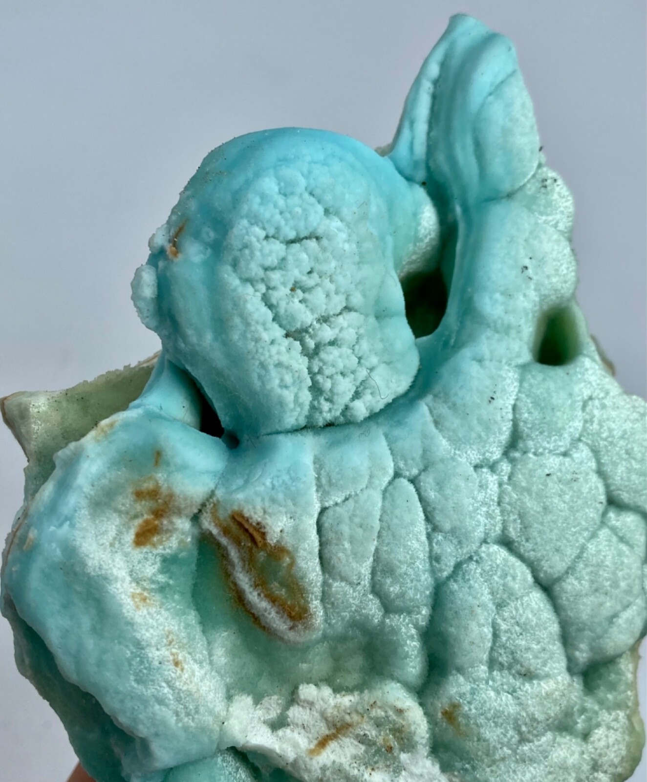 488 Gram Extraordinary Beautiful Colour Aragonite From Afghanistan