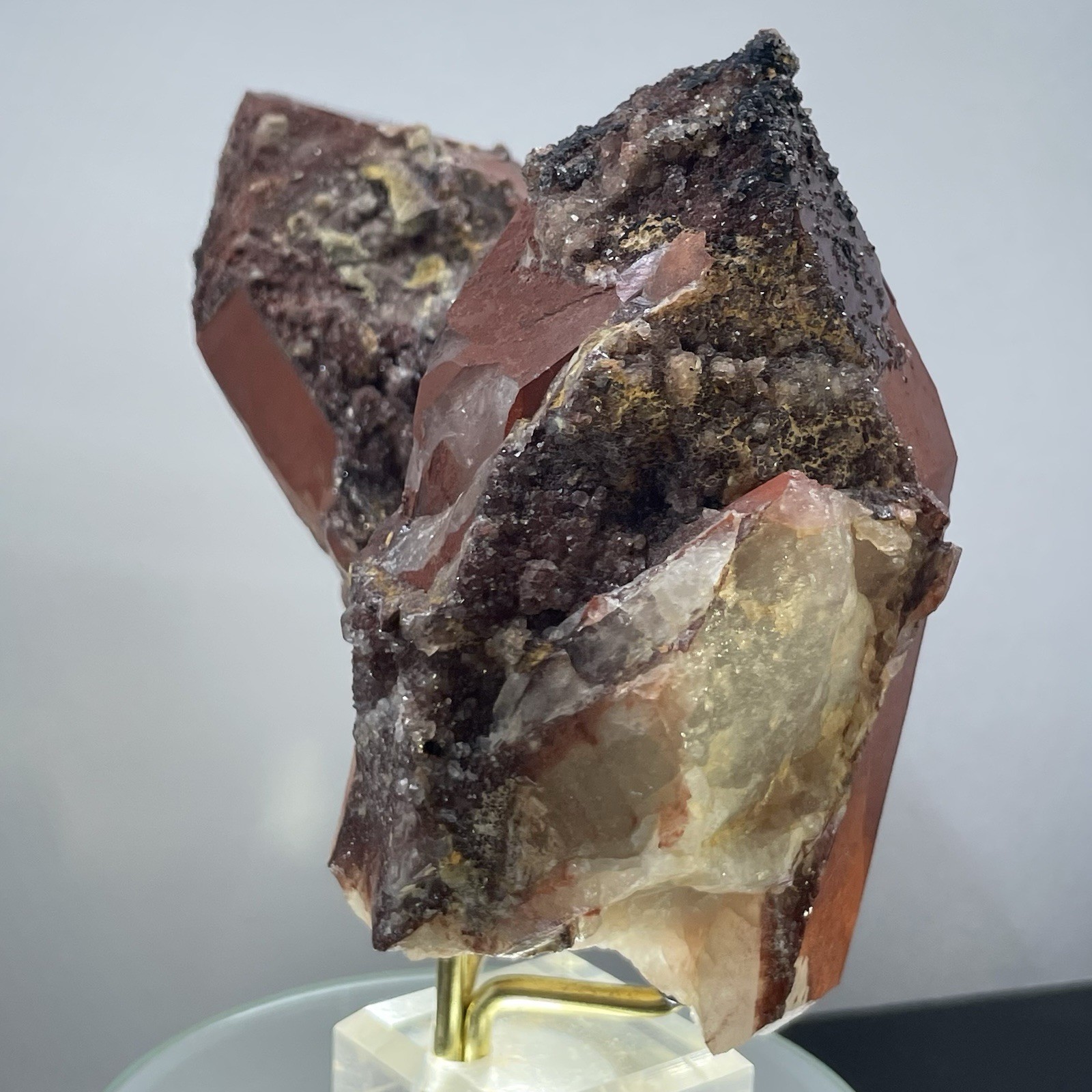 Crystal Red Hematite on Quartz Morocco 644g
