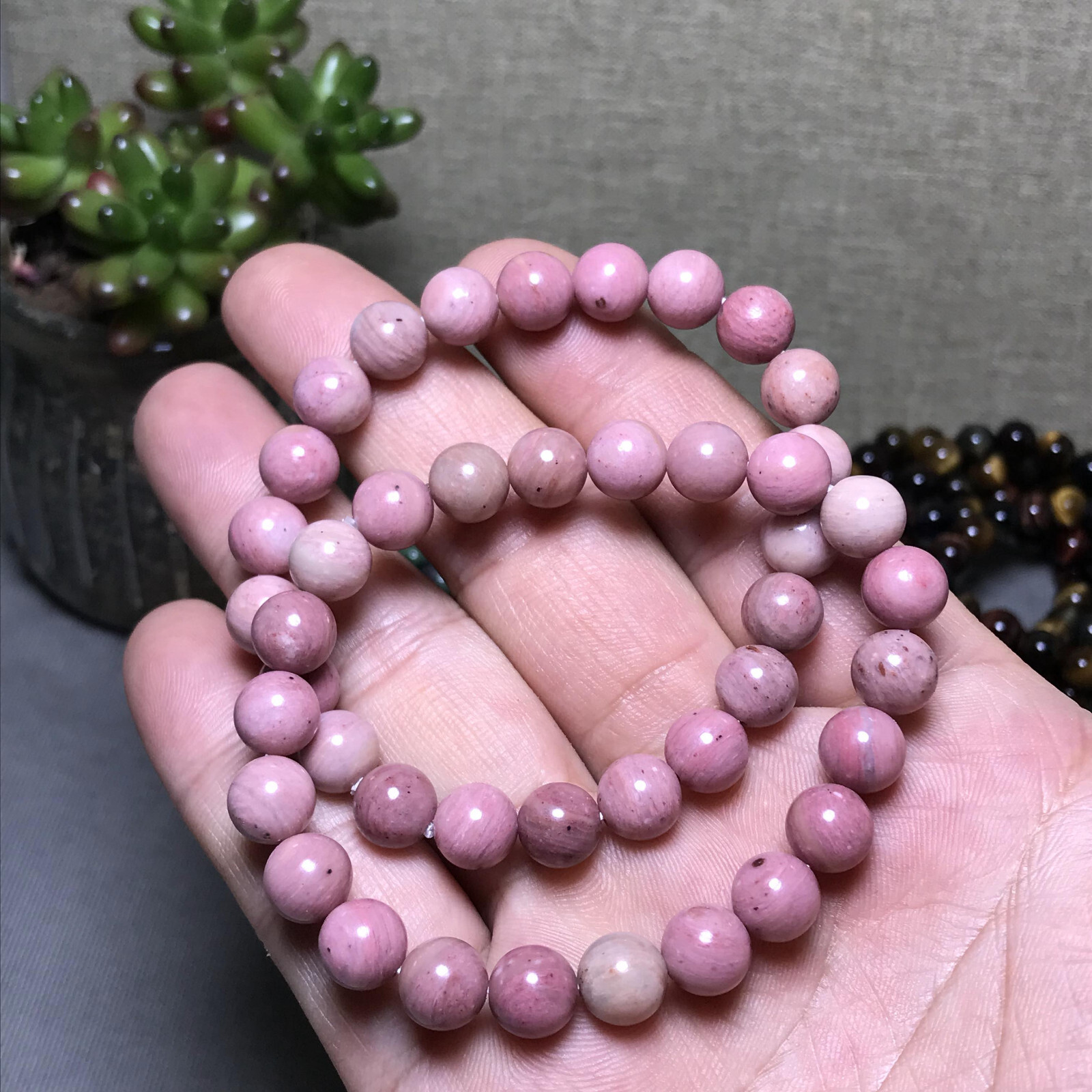 5Pcs Wholesal Natural Redwood pattern Pink bracelets Crystal ball sphere 8mm