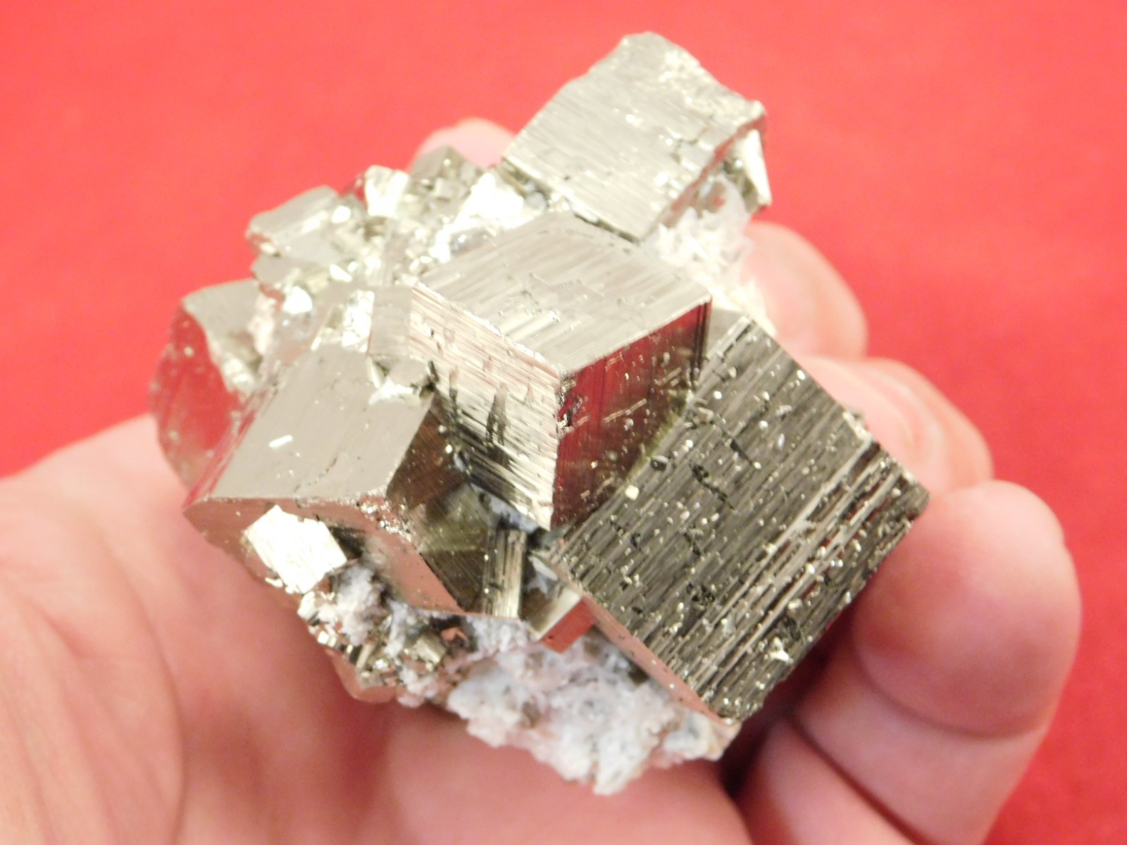 wOw! Larger! Super Nice! PYRITE Crystal CUBE Cluster Huanzala Mine Peru 247gr