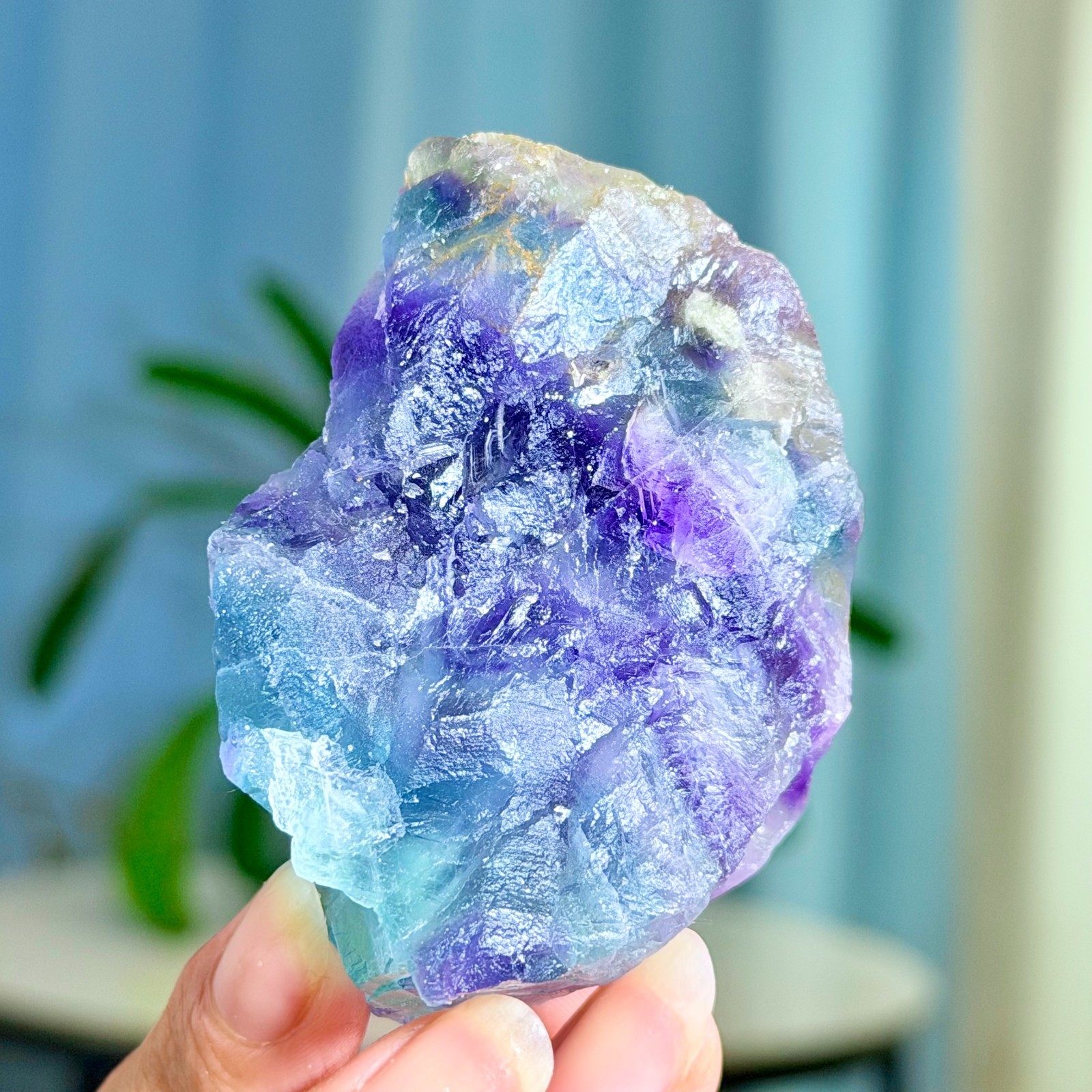 185G Rare transparent purple cubic fluorite mineral crystal sample/China