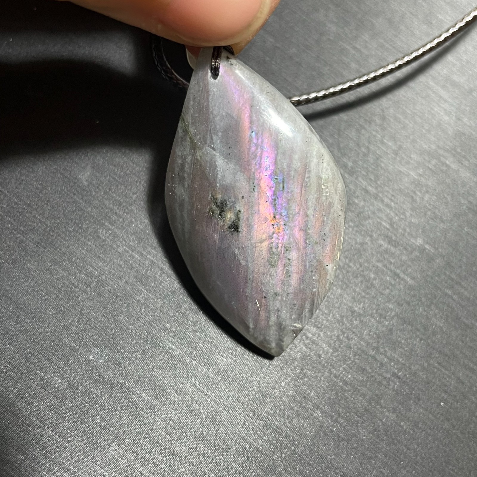 5pcs Raw NATURAL Rainbow Purple Labradorite Pendant stone Quartz Crystal