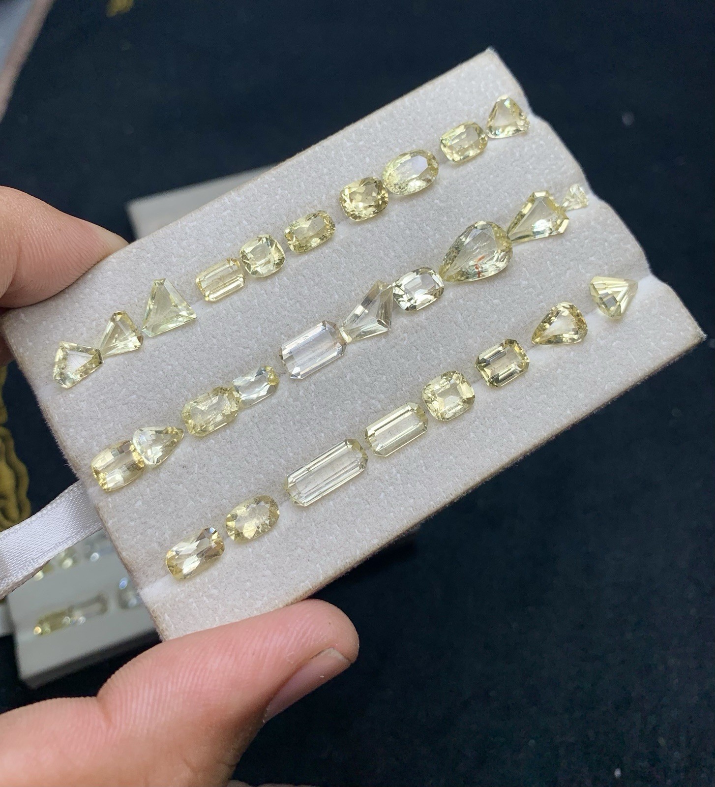 Natural Scapolite Eye Clean & Loupe Clean Gemstones 80 Carats Lot @ Afghanistan
