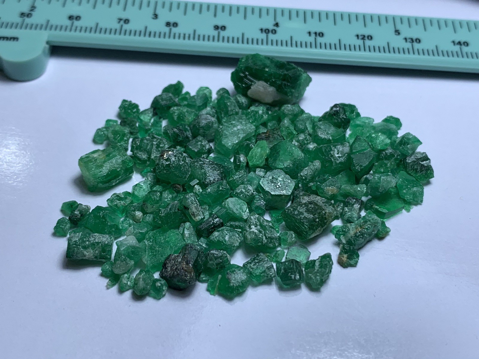 15 Gram Emerald Rough Crystal Jewellery Size From Swat Pakistan.