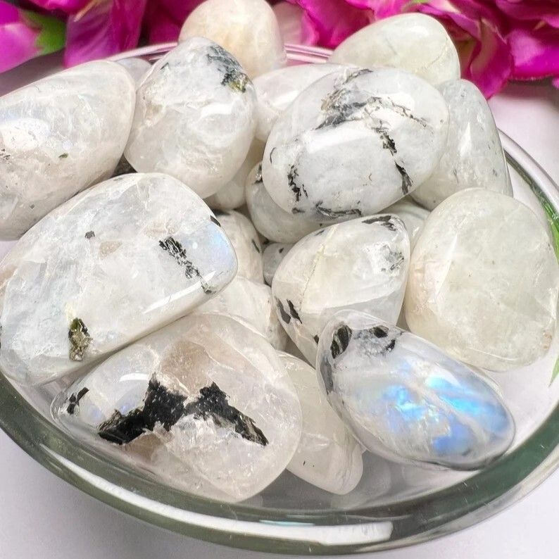 1 Pcs White Rainbow Moonstone Tumbled Pocket Stone Gemstone, Buy 2 get 5 free