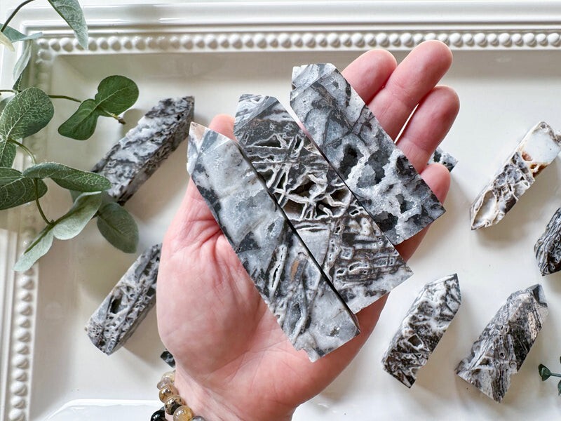 Black Sphalerite Stone Natural Crystal Tower Healing Obelisk Home Decoration