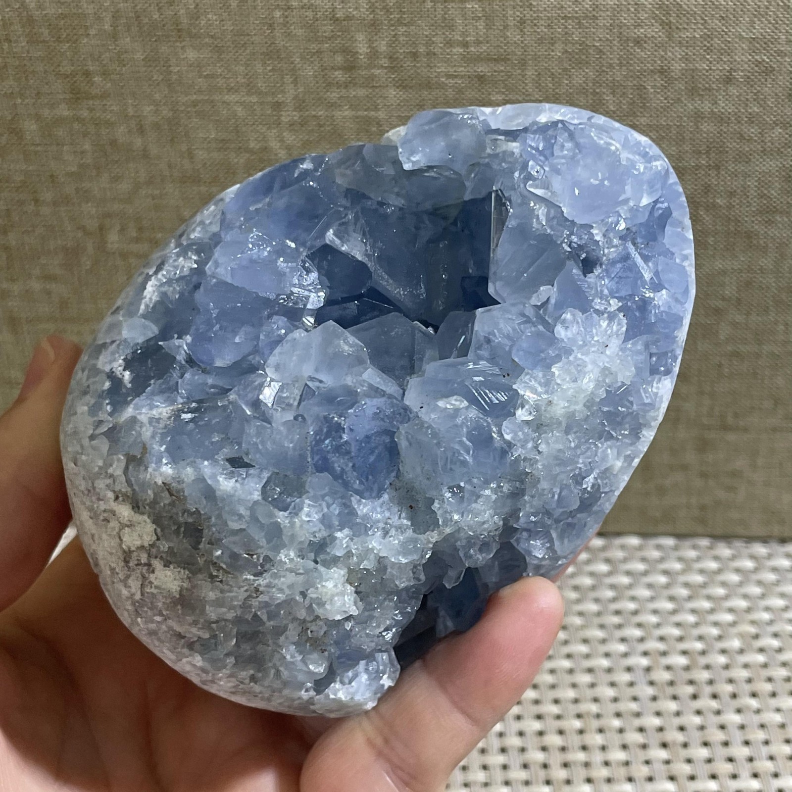 820g Celestite Crystal Natural Sky Blue Geode Cluster – Rough Stone Crystal