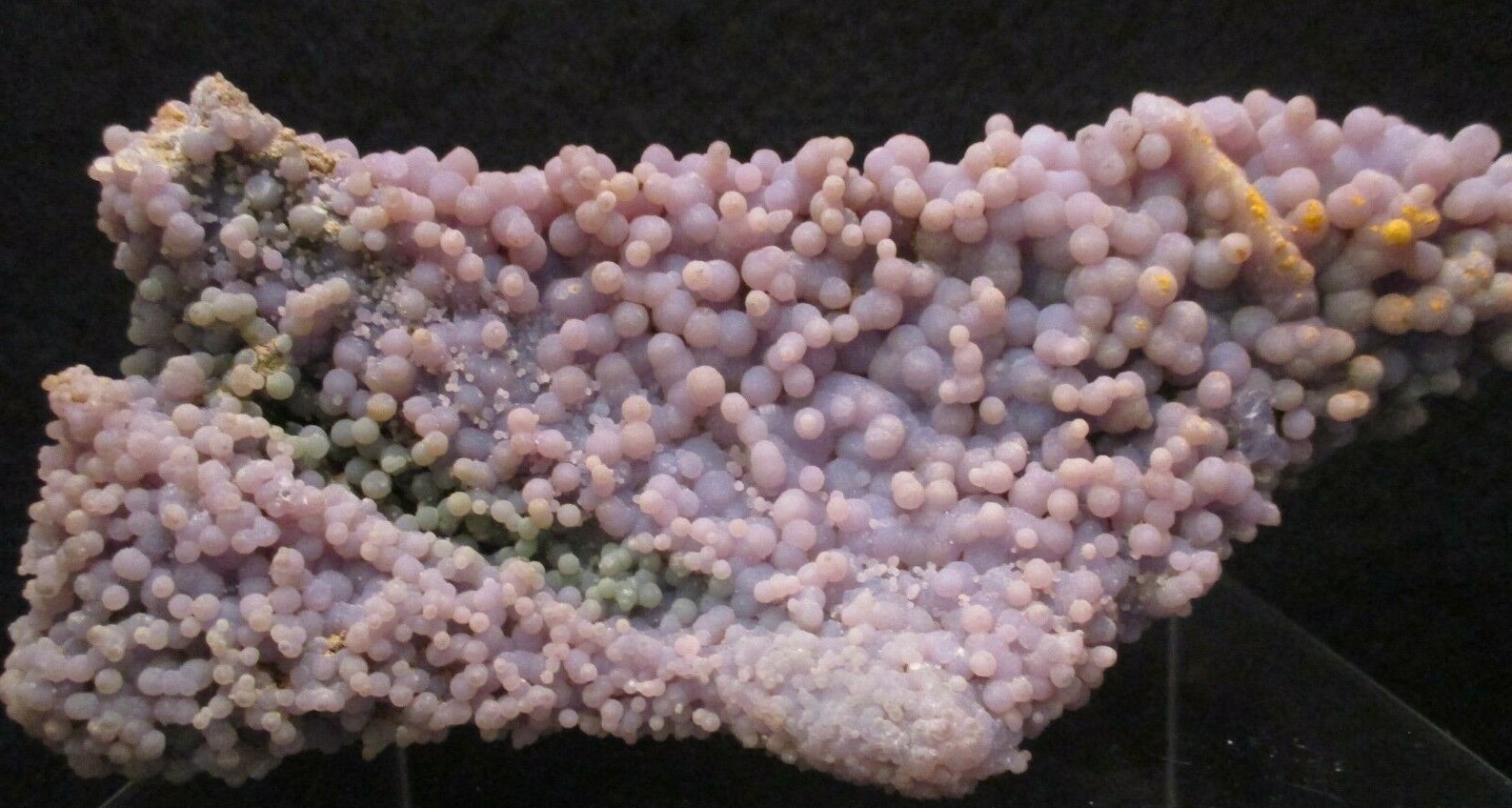Botryoidal Chalcedony Grape Agate Crystal Cluster 852 gm Indonesia
