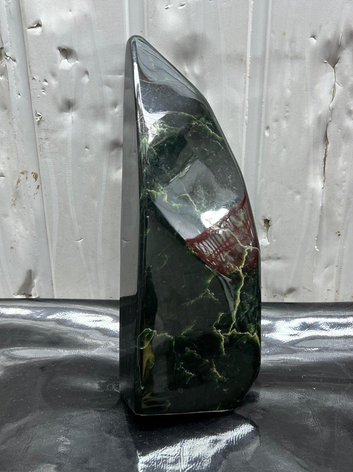 1.9kg Nephrite Jade Polished Stone Natural Green Crystal Mineral Specimen.