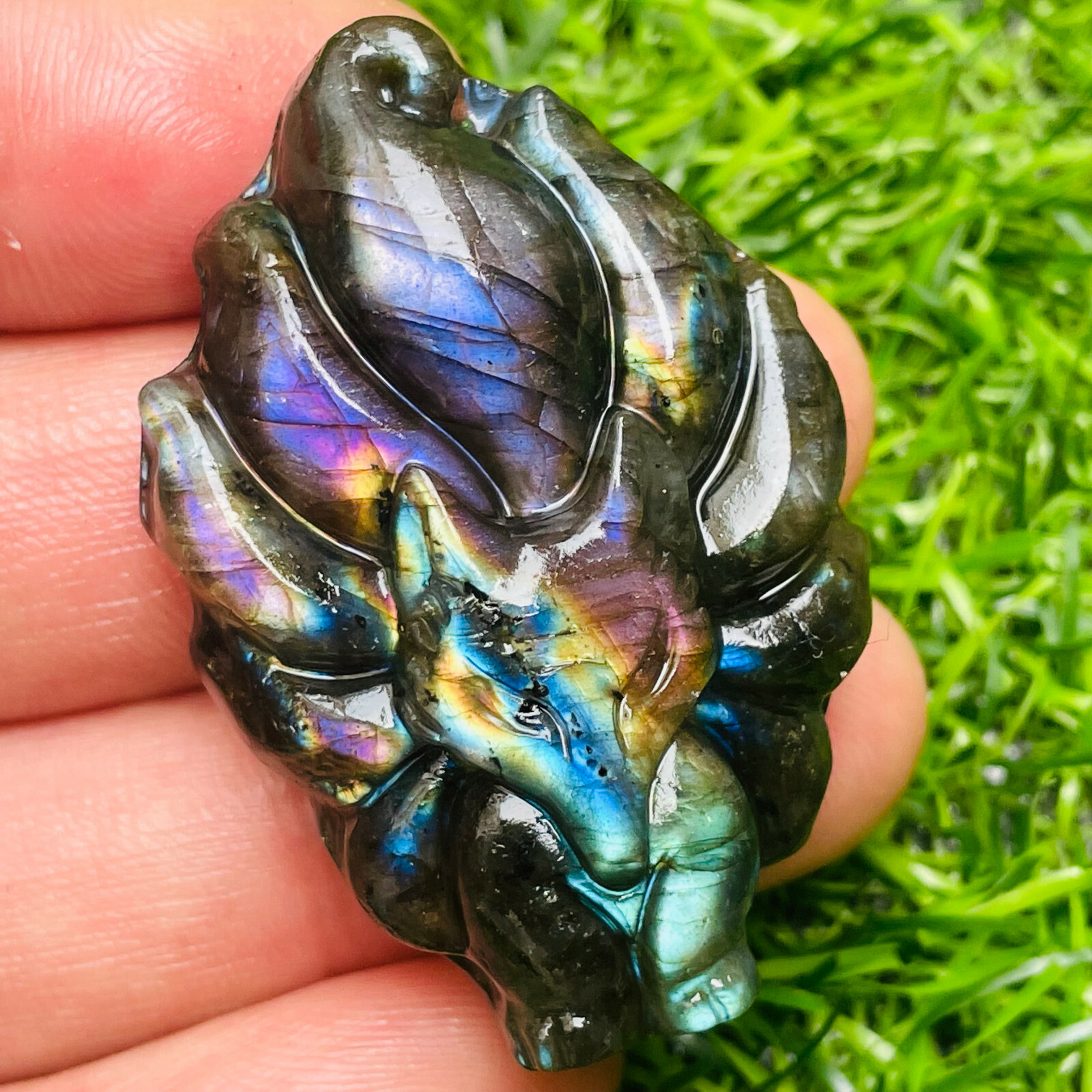 1Pc natural labradorite Quartz nine-tailed fox skull hand carved crystal 1.8″