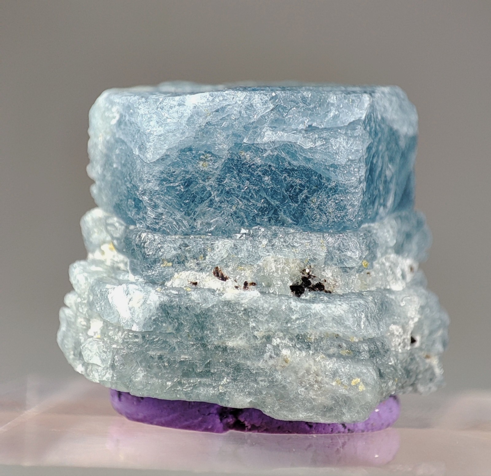 9-gm Natural Sapphire DT Crystal with Record Keepers from Sari Lanka.