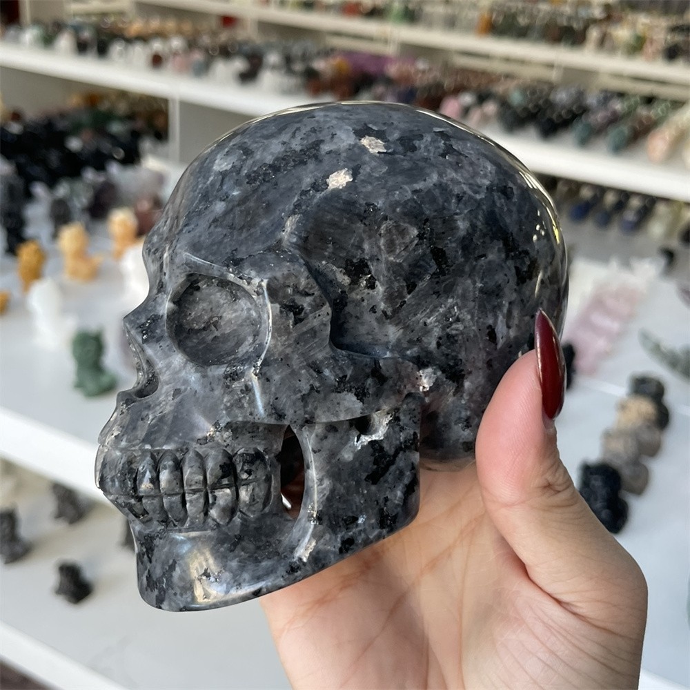 2.5LB 4.7″ Natural A++Gabbro Skull Carvings Decor Crystal Quartz Healing Reiki