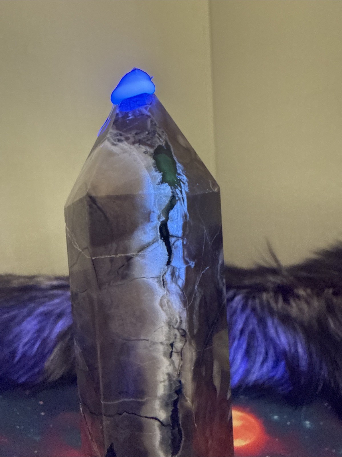 Over 9 In Volcano Agate Crystal Tower UV Light Reactive Approx 723g/ 1lb 8.5oz