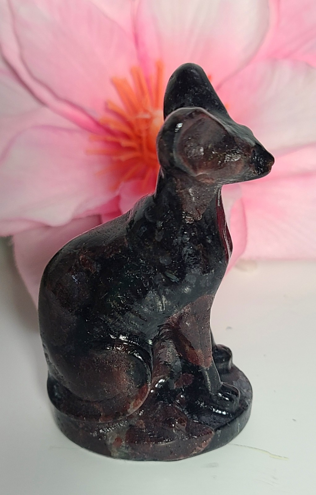 3″ 108g Garnet Arfvedsonite Egyptian Hairless Cat Crystal Stone Carving Statue