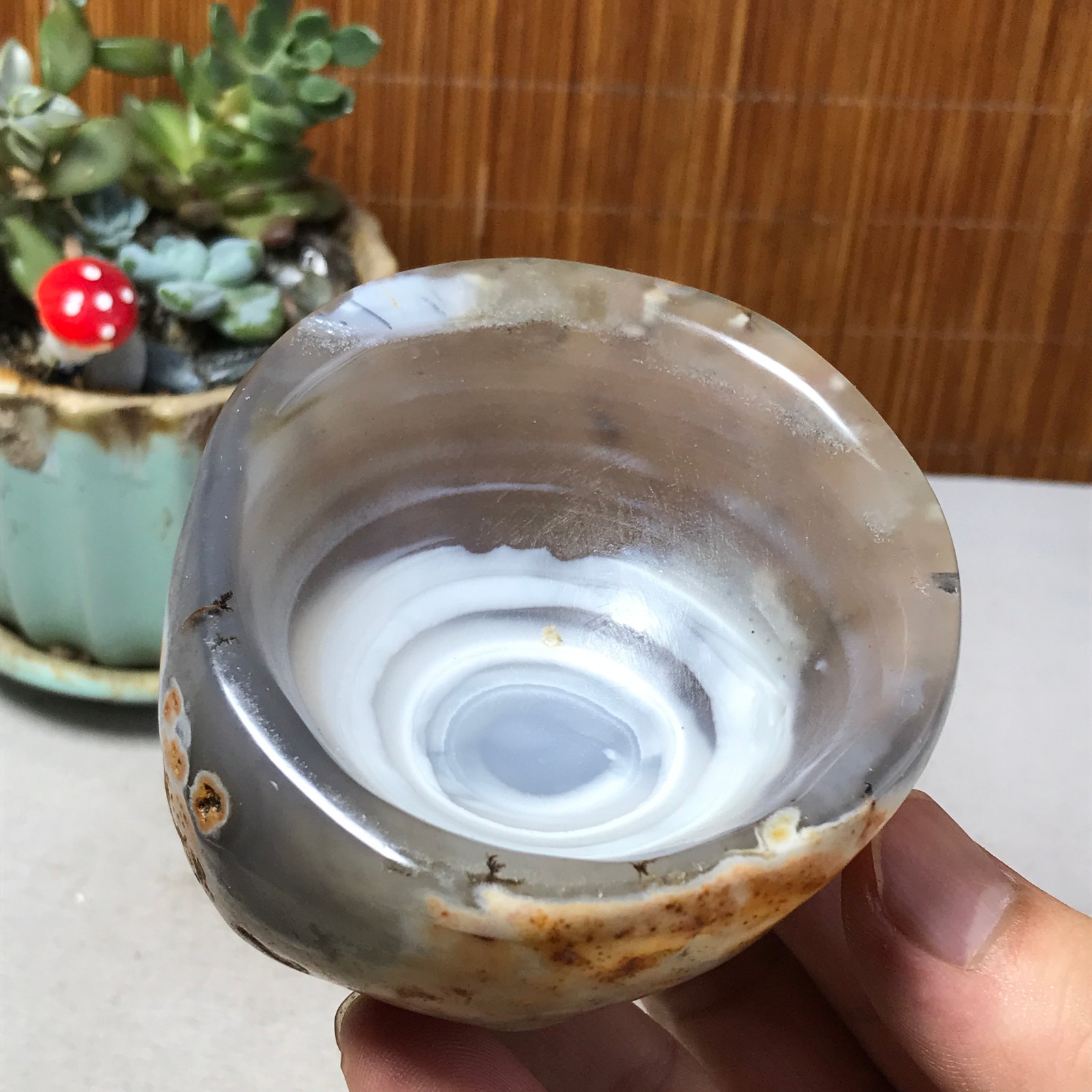 82-74-39mm Natural Polished Agate Carved Stone Rock Ashtray Ash Tray 223g A6323