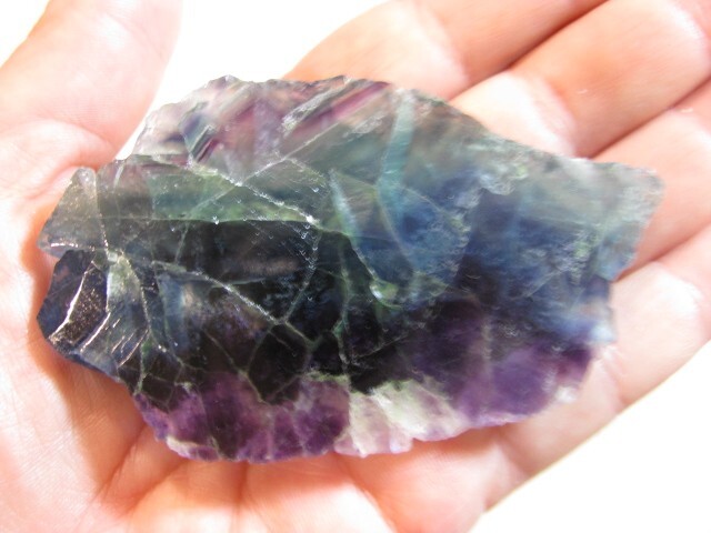 RF1 – 90g PALM SIZE+ RAINBOW FLUORITE SLAB 1 SIDE POLISHED GEMSTONE slice stone